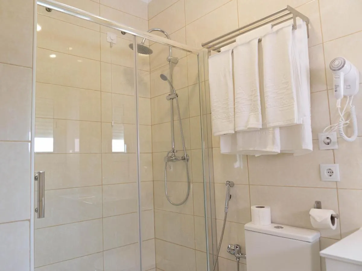 Residencial Do Areeiro Otel Lisboa Konukevi