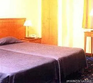 Konukevi Residencial Do Areeiro Otel Lisboa