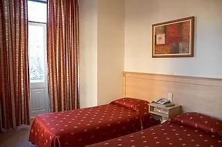 Residencial Do Areeiro Otel Lisboa Konukevi