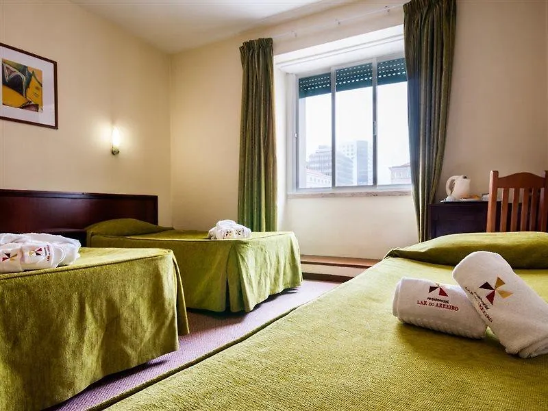 Konukevi Residencial Do Areeiro Otel Lisboa