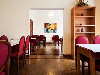 Konukevi Residencial Do Areeiro Otel Lisboa